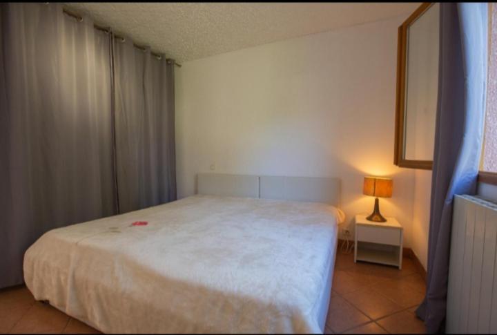 Logement calme et agréable à proximité d'Ajaccio Canale Cabanes Extérieur photo
