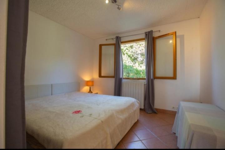 Logement calme et agréable à proximité d'Ajaccio Canale Cabanes Extérieur photo