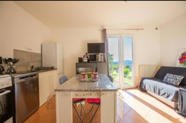 Logement calme et agréable à proximité d'Ajaccio Canale Cabanes Extérieur photo